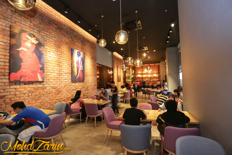 The Straits Hotel & Suites